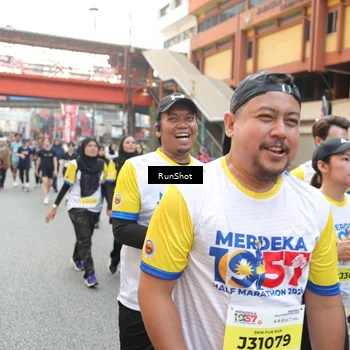Runner Photo 4629359