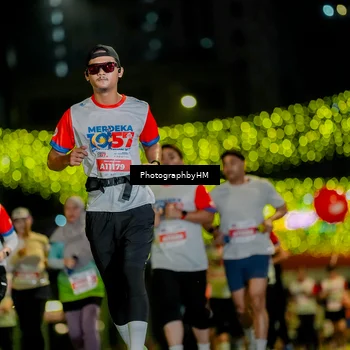 Runner Photo 4629360