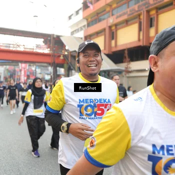 Runner Photo 4629411