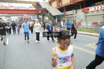 Runner Photo 4629548
