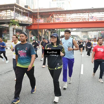 Runner Photo 4630054