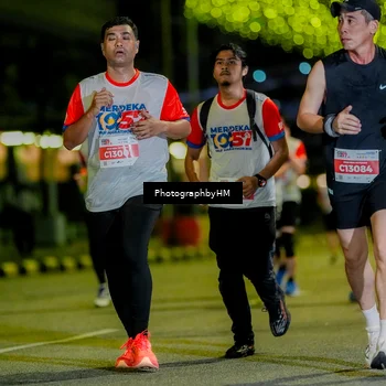Runner Photo 4630064
