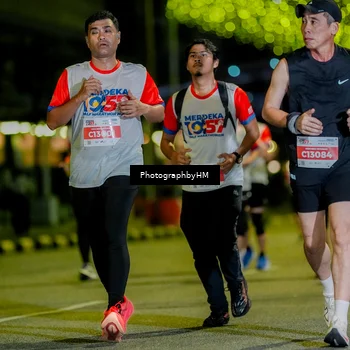 Runner Photo 4630070