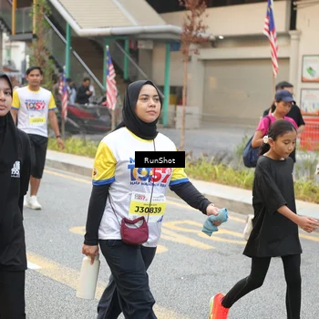 Runner Photo 4630135