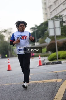 Runner Photo 4630307