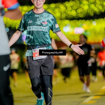 Runner Photo 4630381