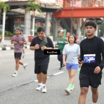 Runner Photo 4630389