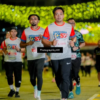 Runner Photo 4630422
