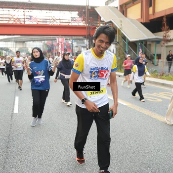 Runner Photo 4630461