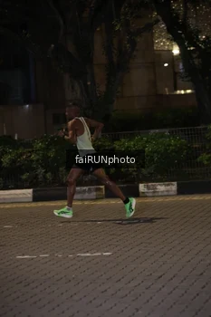 Runner Photo 4630566