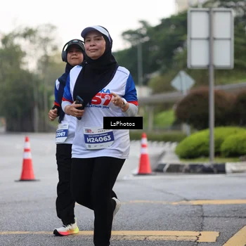 Runner Photo 4630621