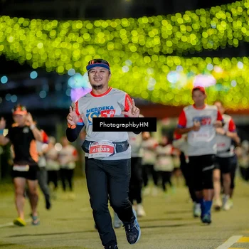 Runner Photo 4630638