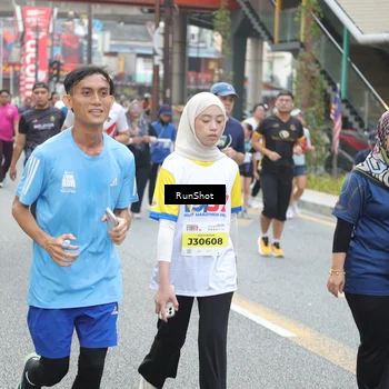 Runner Photo 4630647