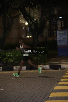 Runner Photo 4630652