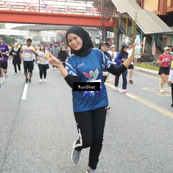 Runner Photo 4630685