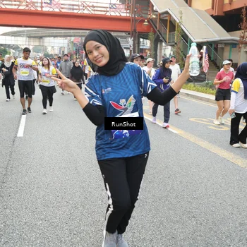 Runner Photo 4630691