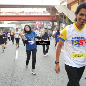 Runner Photo 4630708