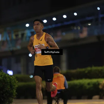 Runner Photo 4630766