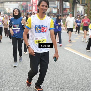 Runner Photo 4630785
