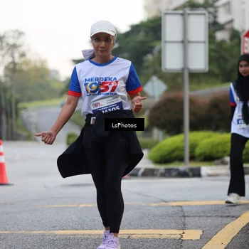 Runner Photo 4630870