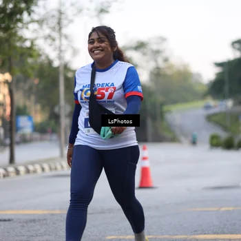 Runner Photo 4630875