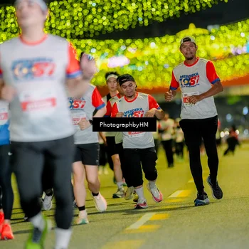 Runner Photo 4630880