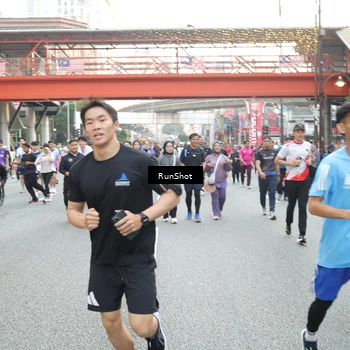 Runner Photo 4630899