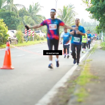Runner Photo 4630912