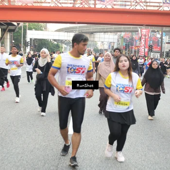 Runner Photo 4630944