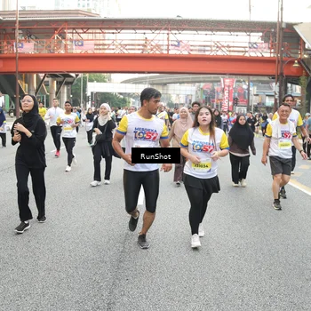 Runner Photo 4630975