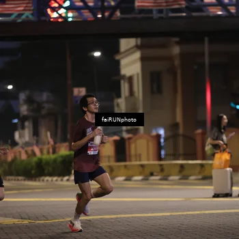 Runner Photo 4631044