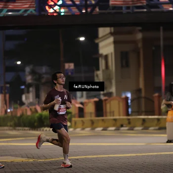 Runner Photo 4631047