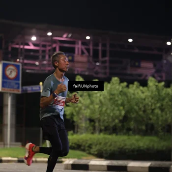 Runner Photo 4631053