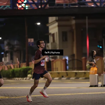 Runner Photo 4631059