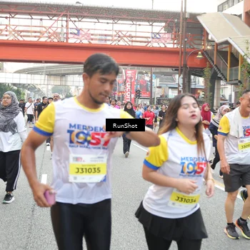 Runner Photo 4631182