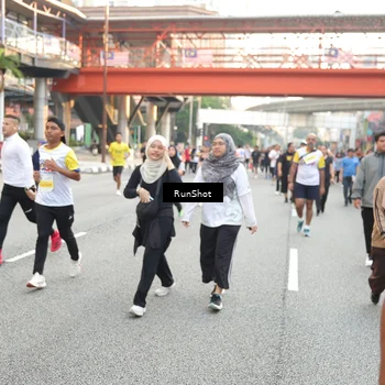 Runner Photo 4631205