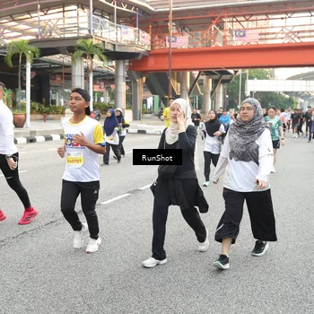 Runner Photo 4631304