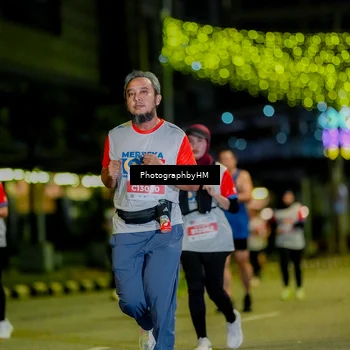 Runner Photo 4631339