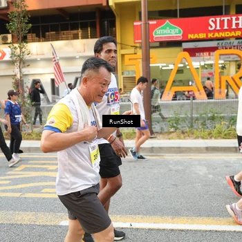 Runner Photo 4631361
