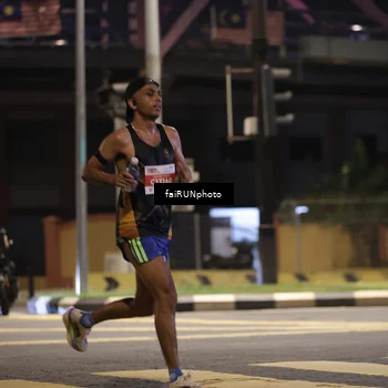 Runner Photo 4631371