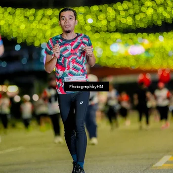 Runner Photo 4631393