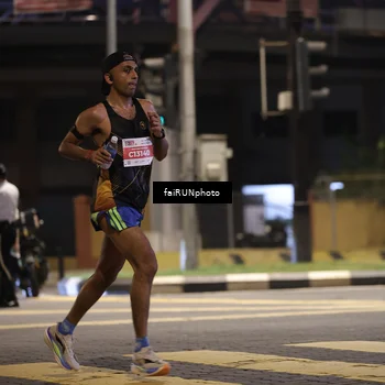 Runner Photo 4631407