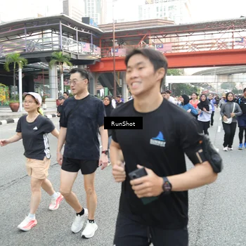Runner Photo 4631493