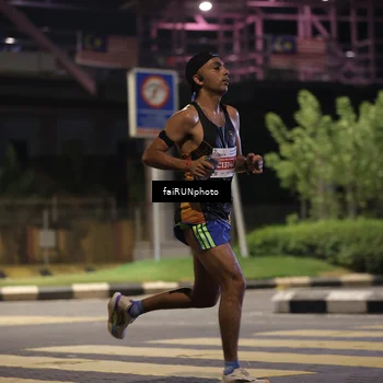 Runner Photo 4631500