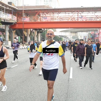 Runner Photo 4631540