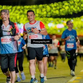 Runner Photo 4631647