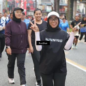 Runner Photo 4631692