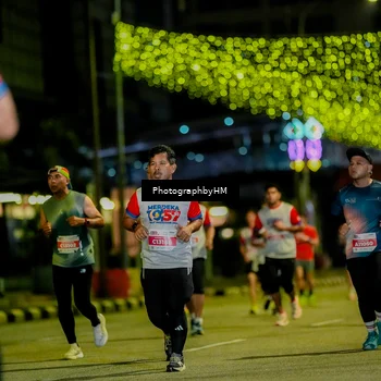 Runner Photo 4631715