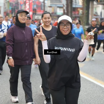 Runner Photo 4631736