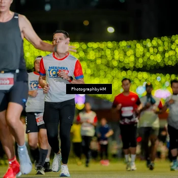 Runner Photo 4631845